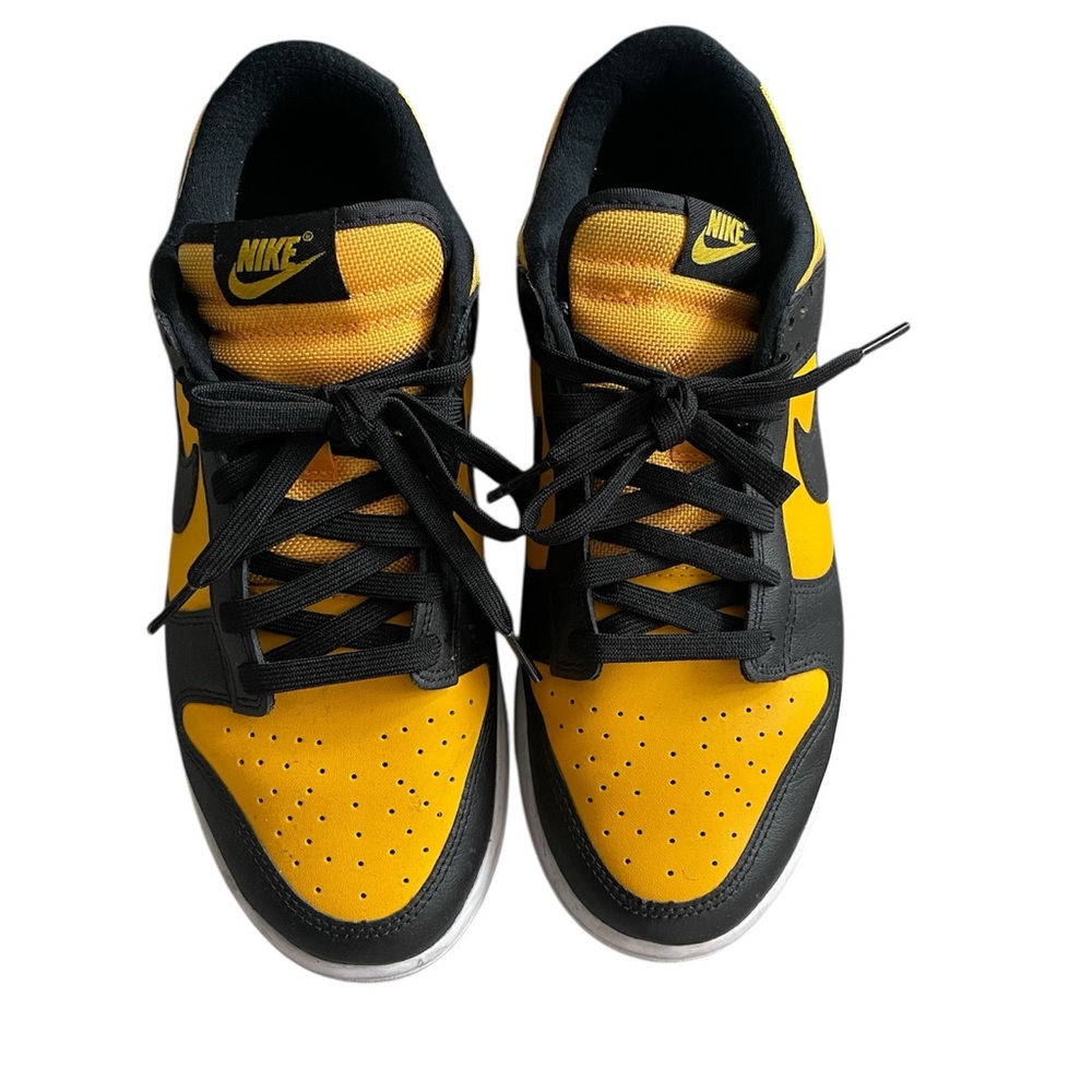 Nike Men's Black and Yellow Dunk low